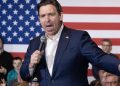 Gobernador de Florida, Ron DeSantis, retira su candidatura presidencial y respalda a Trump