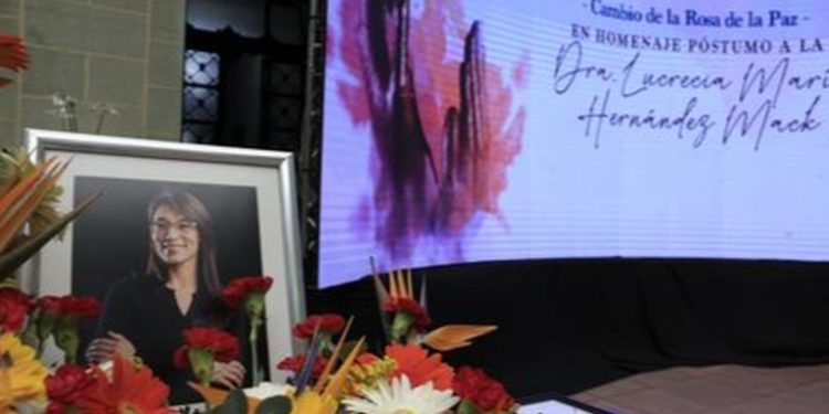 Gobierno de Guatemala rinde homenaje póstumo a Lucrecia Hernández Mack