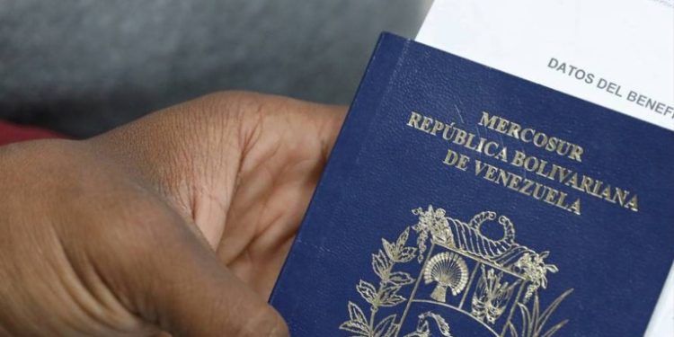 Gobierno de los EE.UU dará permisos temporales a venezolanos