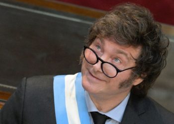 Gobierno de Milei anuncia nuevo recorte y el despido de 600 empleados estatales