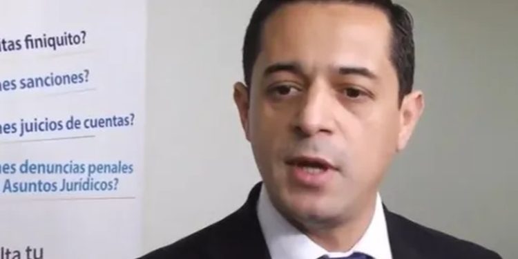 Gobierno denuncia al Secretario General del MP por presunto mal uso de recursos públicos