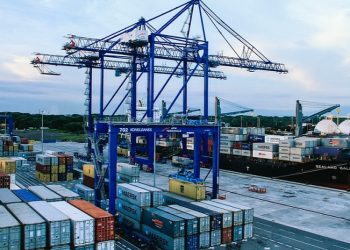 Gobierno dialoga con APM Terminals y sector privado para solucionar problemas portuarios