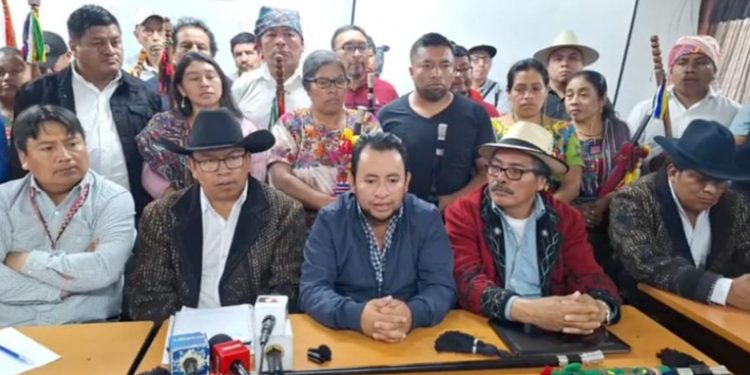 Gobierno dispuesto al diálogo, pero señala ausencia de 48 Cantones en negociaciones