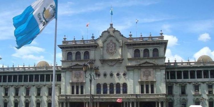 Gobierno genera condiciones para crear fuentes laborales