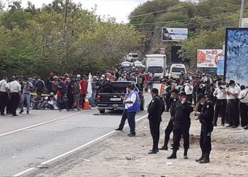 Guatemala espera la respuesta de Honduras para atender la crisis migratoria
