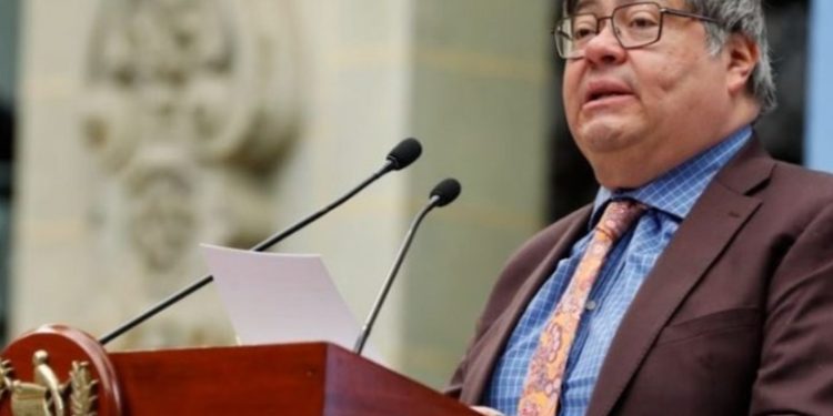 Gobierno mantiene obligatoriedad del seguro de daños a terceros, confirma vocero presidencial