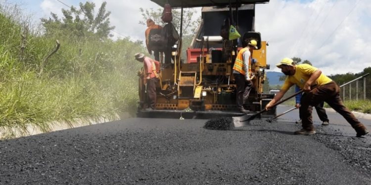 Gobierno trabaja en 25 obras viales que mostrarán avances este año