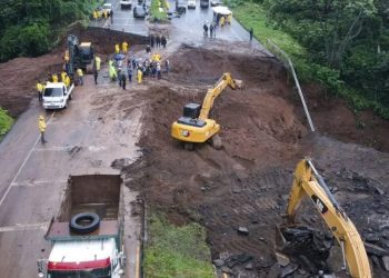 Gobierno y Marhnos acuerdan reparar la autopista Palín-Escuintla tras daños por lluvias