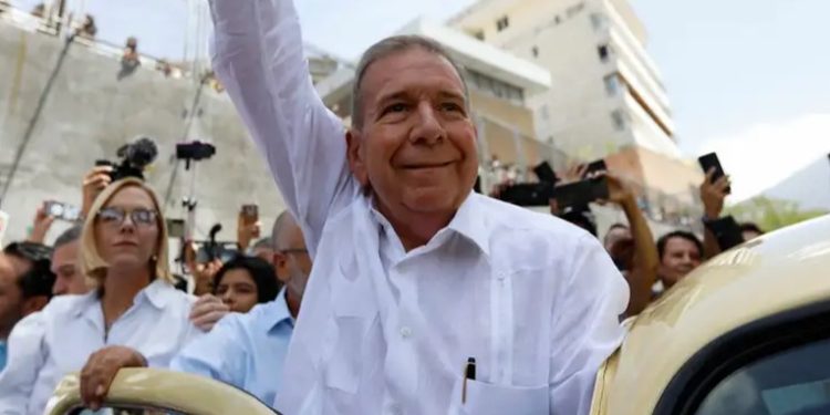 González Urrutia inicia gira internacional en busca de apoyo