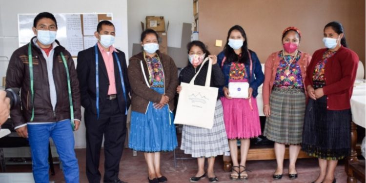 Good Neighbors Guatemala ha impulsado el desarrollo económico y artí­stico de las mujeres guatemaltecas
