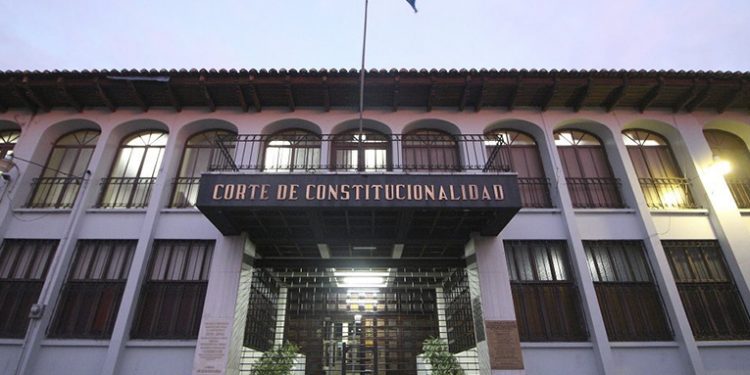 Gremio de abogados listo para elegir nuevo representante de la CC