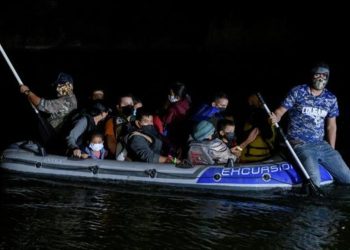Guatemala arresta a 22 personas por tráfico de migrantes