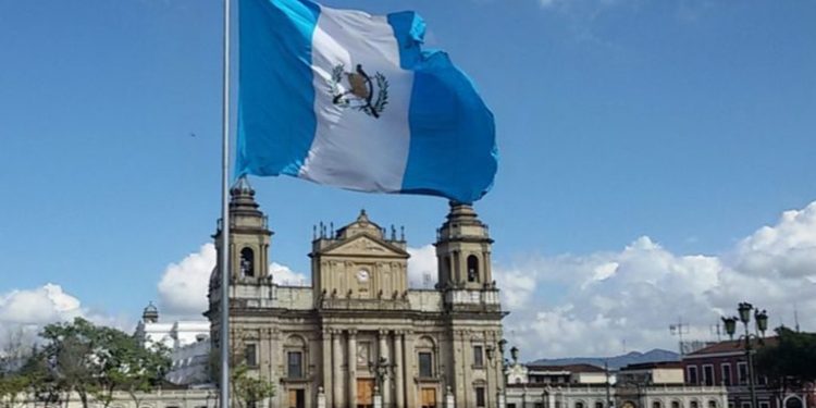Guatemala en busca de importar fertilizante barato