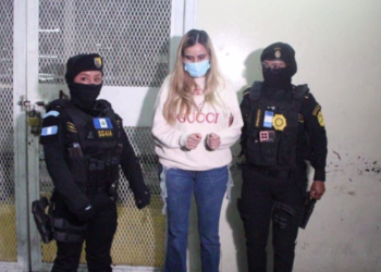 Guatemala envía a 5 guatemaltecos deportados a EEUU por narcotráfico