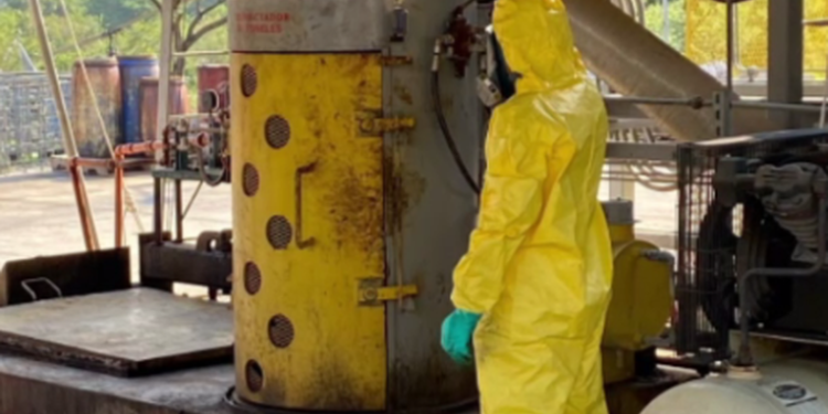 Guatemala golpea al narcotráfico al destruir más de mil toneladas de sustancias químicas incautadas en 2022