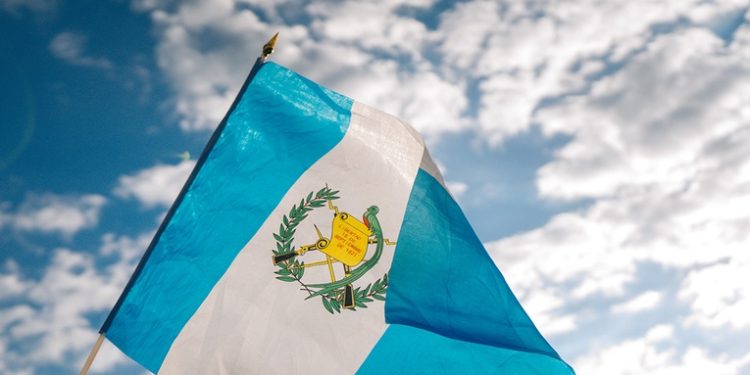 Guatemala inicia acercamientos con legisladores que apoyan TPS