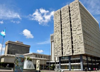 Guatemala lidera en la región con el menor endeudamiento público desde 2020