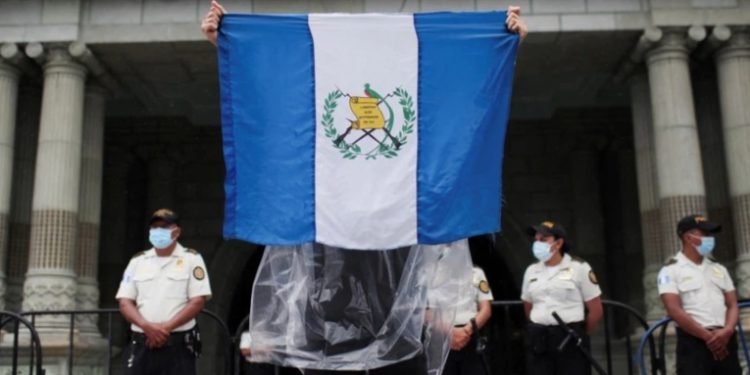 Guatemala rechaza alarma de EEUU sobre lucha contra la corrupción