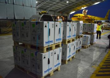 Guatemala recibe 363 mil 870 vacunas Pfizer del mecanismo Covax