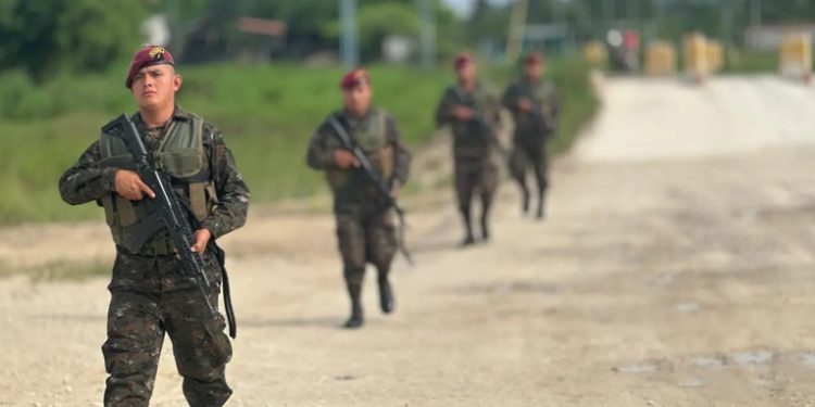 Guatemala refuerza seguridad fronteriza antes de la visita de Marco Rubio