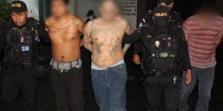 Guatemala reporta la captura y expulsión de 95 pandilleros salvadoreños