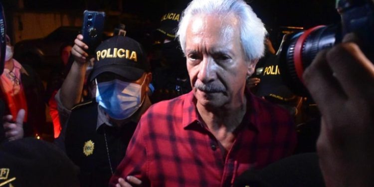 Guatemala: suspenden audiencia en caso periodista detenido