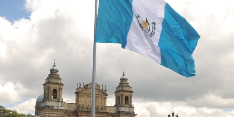 Guatemala tiene estabilidad económica, según la agencia calificadora internacional Fitch Ratings