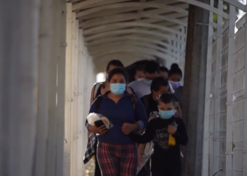 Guatemala y Estados Unidos trabajan para evitar la expulsión de migrantes