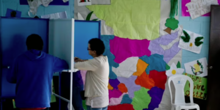 Guatemaltecos en EEUU denuncian parcialidad en la inscripción de candidatos en las elecciones