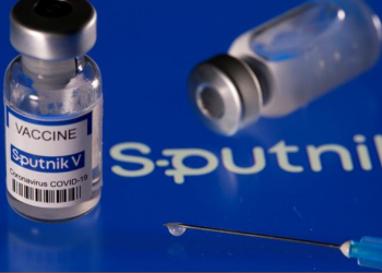 Guatemaltecos rechazan vacuna Sputnik V