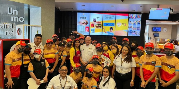Guatemaltecos se unen a la celebración del McDía Feliz en su edición número 23
