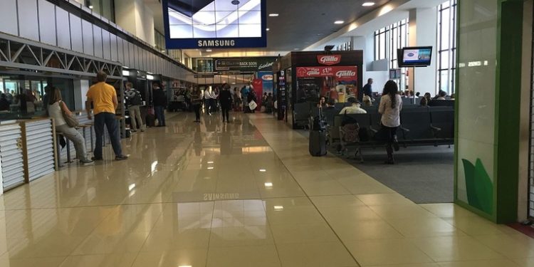 Habrá corte de energía eléctrica en el aeropuerto La Aurora por mantenimientos