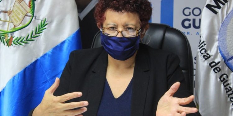 Hacen llamado a la población para vacunarse contra el COVID-19