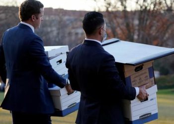 Hallan archivos clasificados en cajas que se habí­a llevado Trump de la Casa Blanca