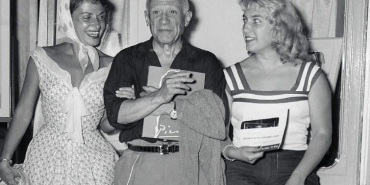 Hallan dibujos y bocetos creados por Picasso para enseñar a pintar a su primera hija