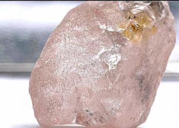 Hallan el diamante rosa más grande de los últimos 300 años