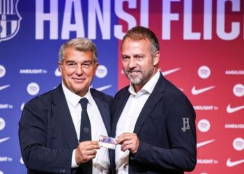 Hansi Flick: 'Da igual si jugamos 4-3-3 o 4-2-3-1, lo que quiero es que juguemos un juego bonito'