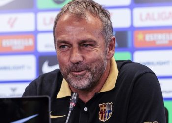 Hansi Flick: 'Espero poder contar con Dani Olmo en Vallecas, también lo esperaba antes del último partido y no pudo ser'