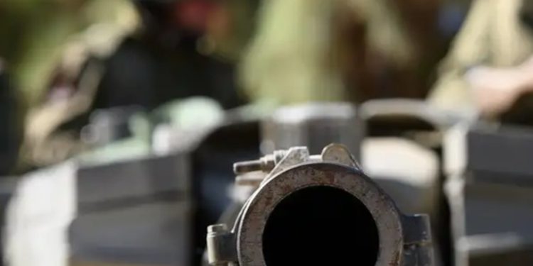 Hezbolá reivindica primer ataque contra Israel tras tregua