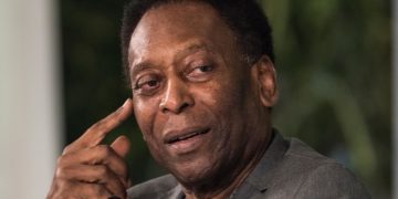 Hijas de Pelé dicen que fue ingresado por una infección por covid-19: No está en riesgo