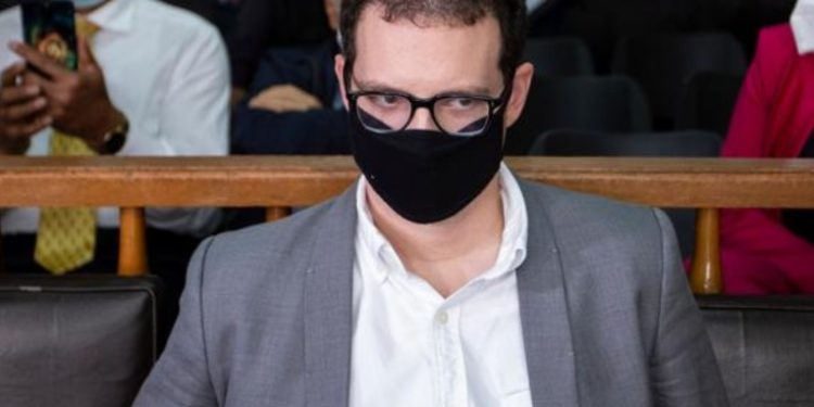 Hijo de expresidente de Panamá admite blanqueo de dinero