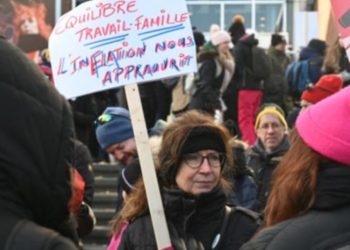 Histórica huelga de funcionarios públicos en Quebec exige mejoras salariales y condiciones laborales