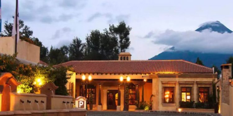 Hoteles en Antigua Guatemala reportan el 98% de reservas para Semana Santa