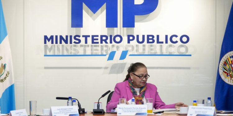 HRW pide a la UE sancionar a altos funcionarios de Guatemala por interferir en las elecciones