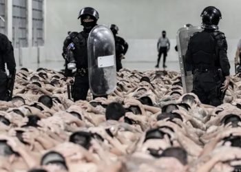 HRW reporta más de 3.000 menores detenidos en El Salvador
