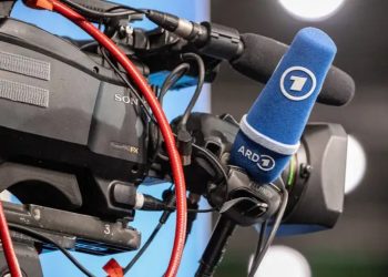 Moscú expulsa a dos periodistas de la televisión alemana