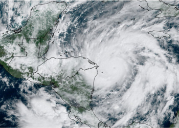 Huracán Eta se convierte en categorí­a 4