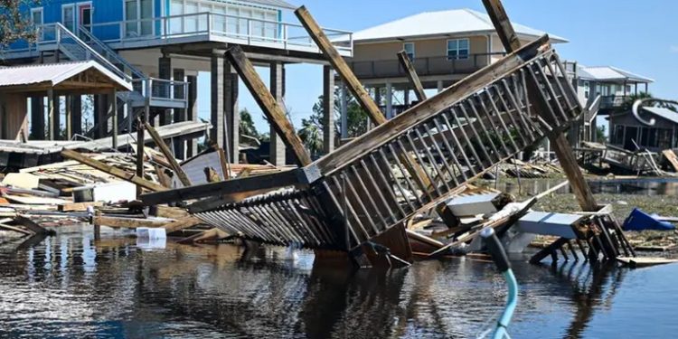 Huracán Helene deja al menos 56 fallecidos en Estados Unidos