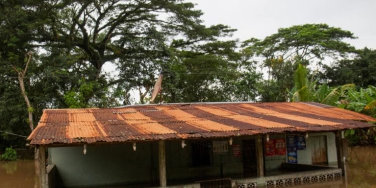 Huracán Julia en Nicaragua: ríos crecidos, viviendas dañadas y miles de evacuados