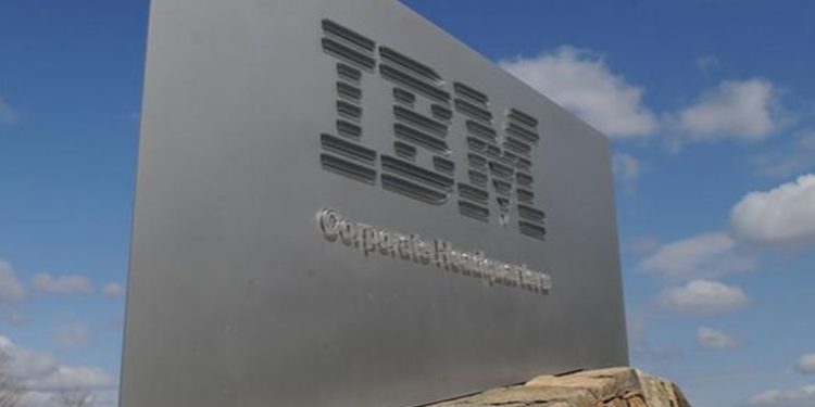 IBM reduce su beneficio anual un 71 % y anuncia 3.900 despidos